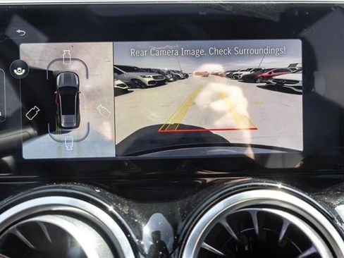 New 2026 Mercedes-Benz GLB 250 4MATIC image 19