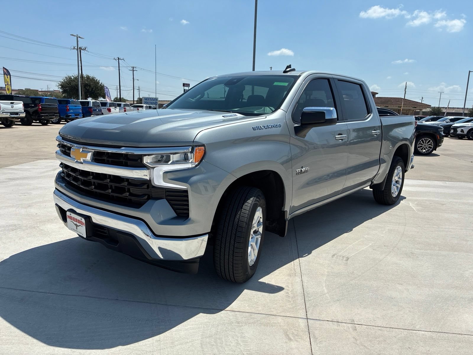 Used 2024 Chevrolet Silverado 1500 LT w/ Protection Package RWD image 3