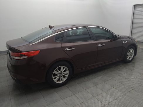 Used 2017 Kia Optima LX FWD image 10