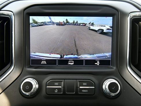 Certified 2021 GMC Sierra 1500 AT4 w/ AT4 Preferred Package image 27