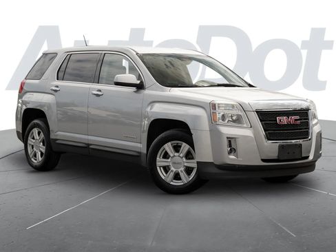 Used 2015 GMC Terrain SLE FWD image 1