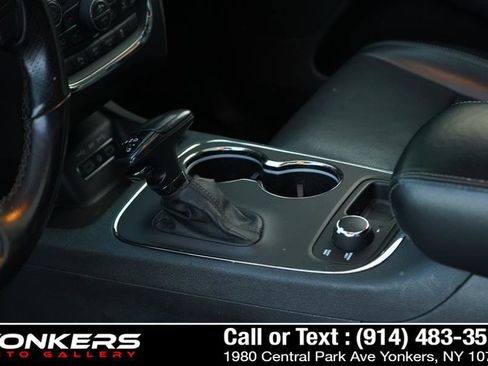Used 2020 Dodge Durango R/T w/ Blacktop Package image 27
