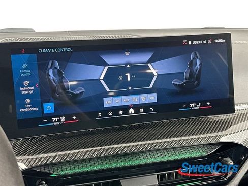 Used 2025 BMW M3 Competition AWD/4WD image 29