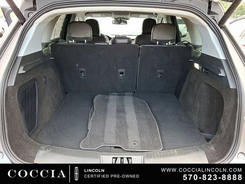 Used 2022 Lincoln Corsair AWD w/ Equipment Group 101A image 28