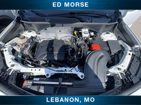 Certified 2025 Buick Encore GX Preferred FWD image 28