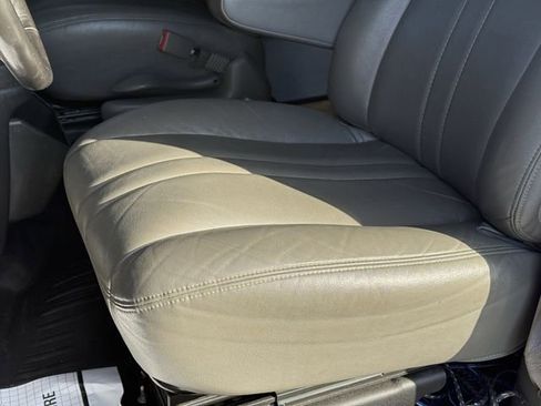 Used 2021 Chevrolet Express 2500 Extended w/ Driver Convenience Package image 15