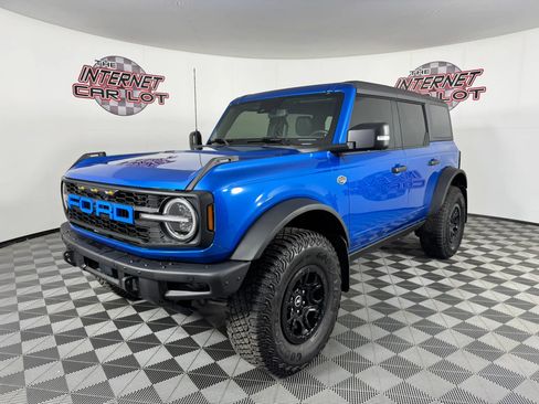Used 2024 Ford Bronco Wildtrak AWD/4WD image 3