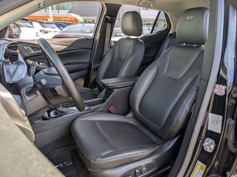 Used 2024 Buick Encore GX Sport Touring w/ Comfort Package image 23