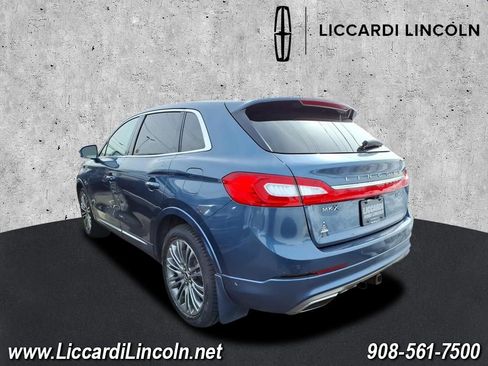 Used 2018 Lincoln MKX Reserve w/ Driver Assistance Package image 4