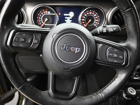 Used 2021 Jeep Wrangler Sport image 14
