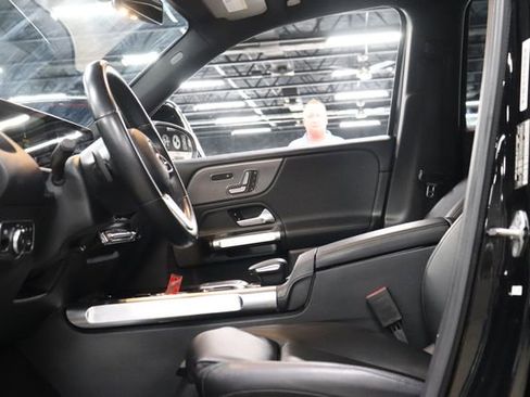 Used 2020 Mercedes-Benz GLB 250 image 11