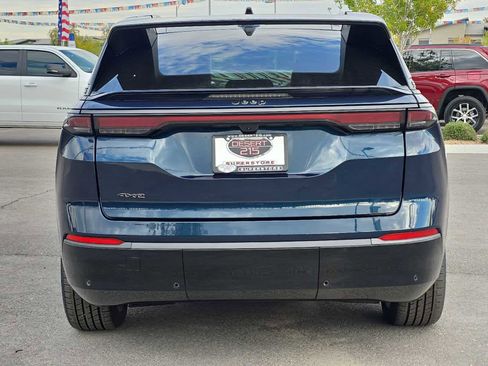 New 2025 Jeep Wagoneer S Limited image 8