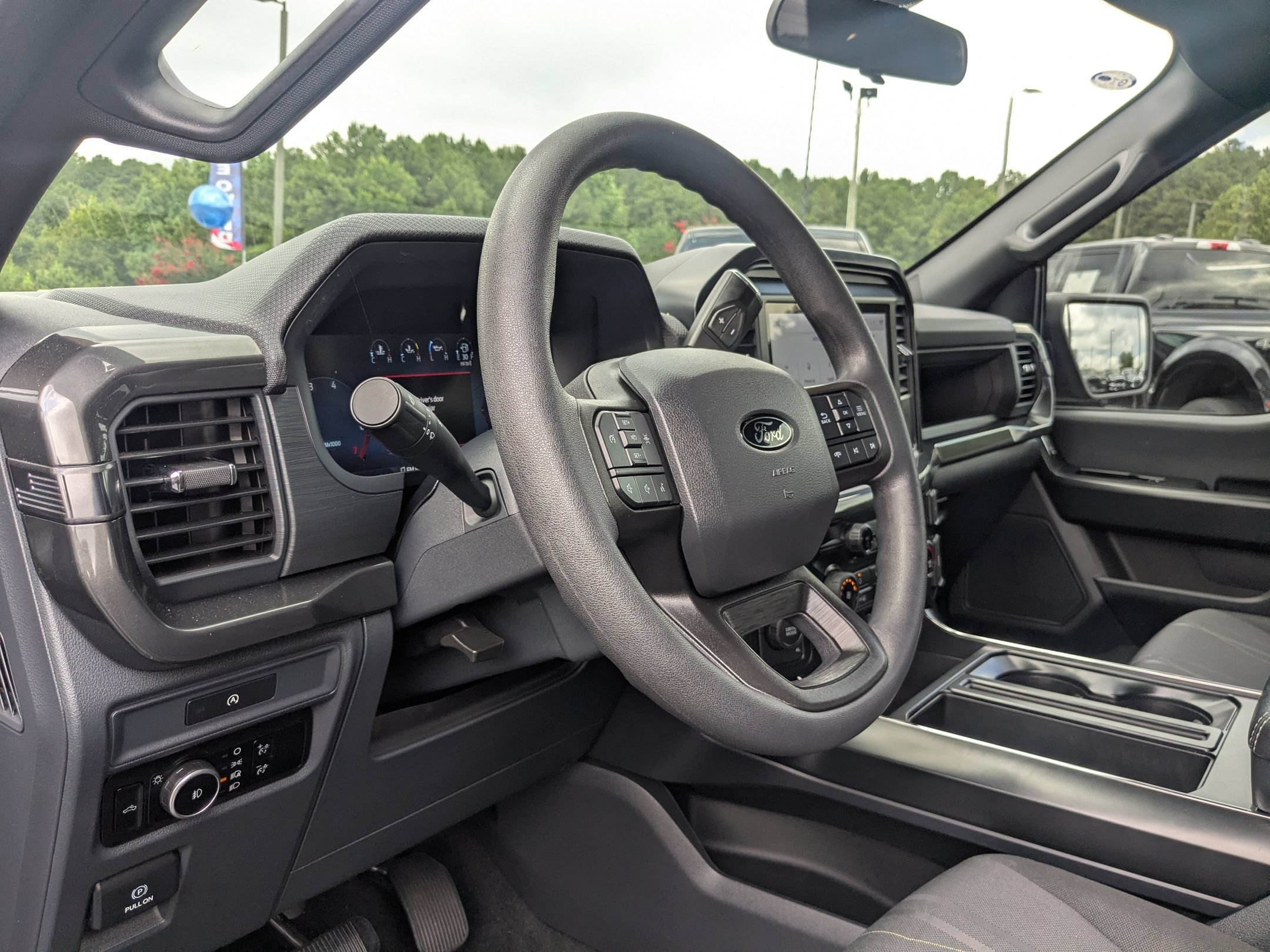 Used 2025 Ford F150 STX w/ STX Black Appearance Package AWD/4WD image 13