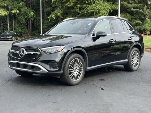 Used 2024 Mercedes-Benz GLC 300 image 5