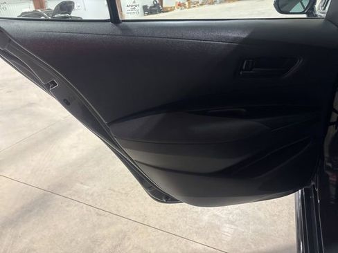 Used 2025 Toyota Corolla LE image 12