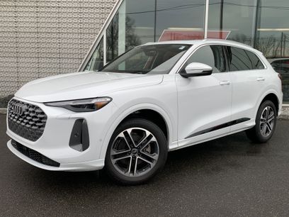 Certified 2025 Audi Q5 Premium Plus w/ Premium Plus