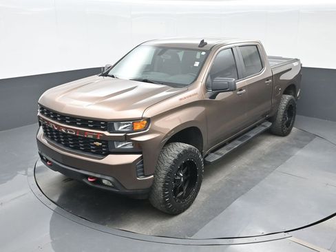 Used 2019 Chevrolet Silverado 1500 Custom w/ Custom Value Package RWD image 16