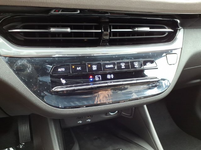 New 2026 Buick Envista Preferred FWD image 31