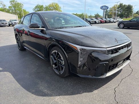 Used 2025 Kia K4 GT-Line w/ GT-Line Sunroof Package image 5