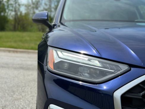 Used 2022 Audi Q5 2.0T Premium w/ Convenience Package AWD/4WD image 10