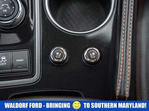 Used 2023 Nissan Maxima SR w/ Sport Mat Group image 28