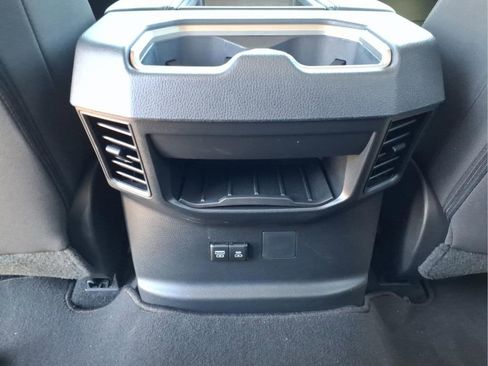 Used 2024 Toyota Tundra SR5 image 18