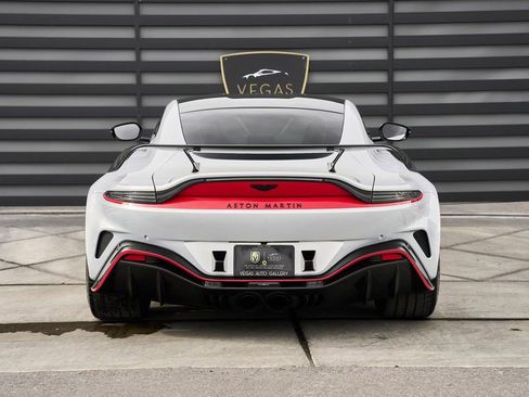 Used 2023 Aston Martin V12 Vantage image 21