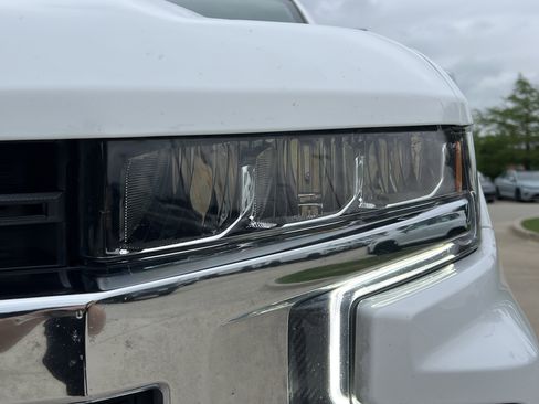 Used 2021 Chevrolet Silverado 1500 LT w/ Texas Edition Plus RWD image 6