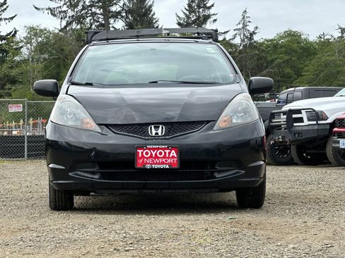 Used 2010 Honda Fit image 6