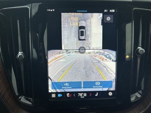 Certified 2025 Volvo XC60 B5 Plus image 23