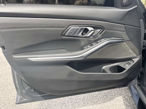 Used 2026 BMW M3 Competition image 16