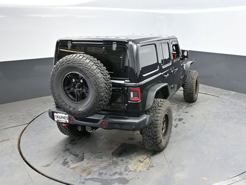 Used 2018 Jeep Wrangler Unlimited Rubicon AWD/4WD image 43