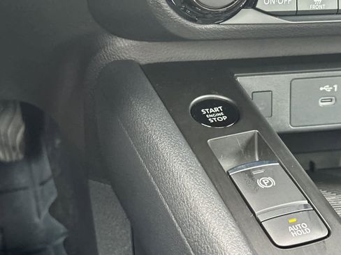 New 2026 Nissan Kicks SV w/ SV Premium Package image 22