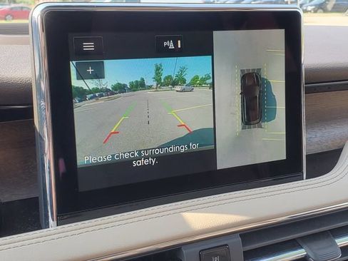 Used 2022 Lincoln Corsair Reserve w/ Equipment Group 201A AWD/4WD image 17
