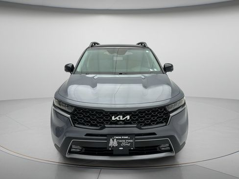 Used 2023 Kia Sorento SX Prestige AWD/4WD image 2