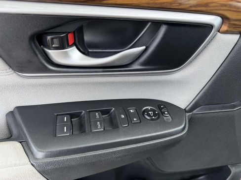 Used 2018 Honda CR-V EX image 15