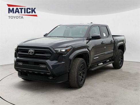 New 2026 Toyota Tacoma SR5 image 3