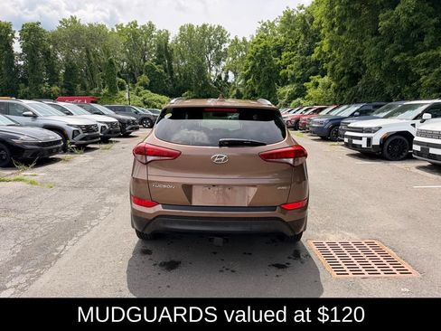 Used 2017 Hyundai Tucson SE Plus AWD/4WD image 5