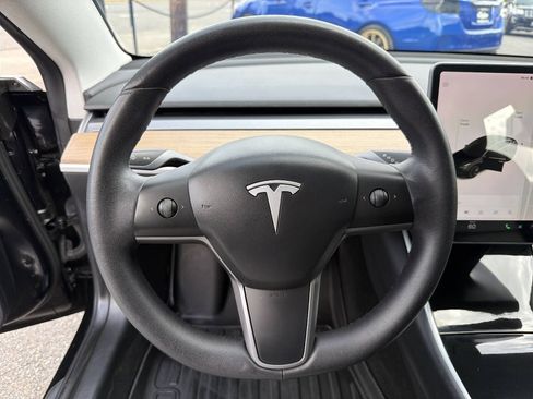 Used 2020 Tesla Model 3 Long Range AWD/4WD image 26
