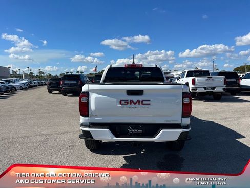 New 2026 GMC Canyon Elevation image 6