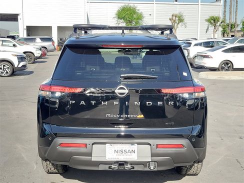 New 2025 Nissan Pathfinder Rock Creek image 3
