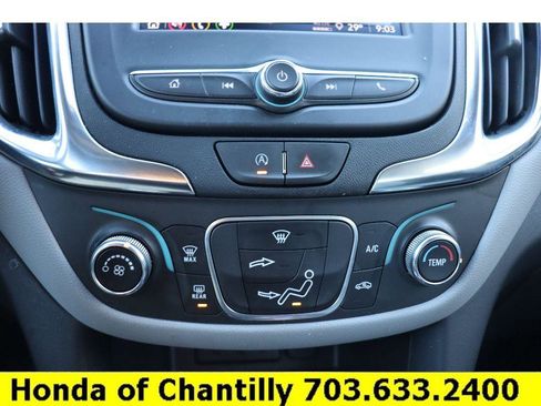 Used 2024 Chevrolet Equinox LS image 16