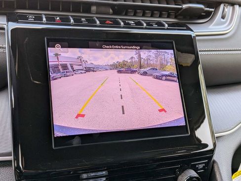 New 2026 Jeep Grand Cherokee Laredo w/ Trailer Tow Package RWD image 20