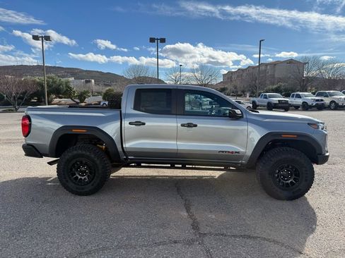 New 2026 GMC Canyon AT4X w/ AT4X AEV Edition image 6