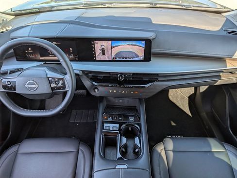 Used 2025 Nissan Murano SL AWD/4WD image 25