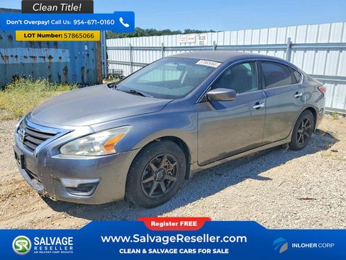 Used 2014 Nissan Altima 2.5 S FWD image 1