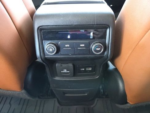 Used 2020 GMC Acadia AT4 image 45