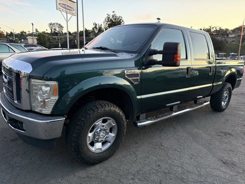 Used 2008 Ford F250 XLT image 4