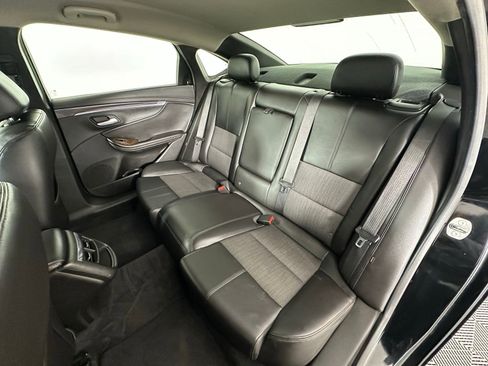 Used 2015 Chevrolet Impala LT image 26