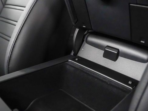 New 2026 Porsche Cayenne S image 34